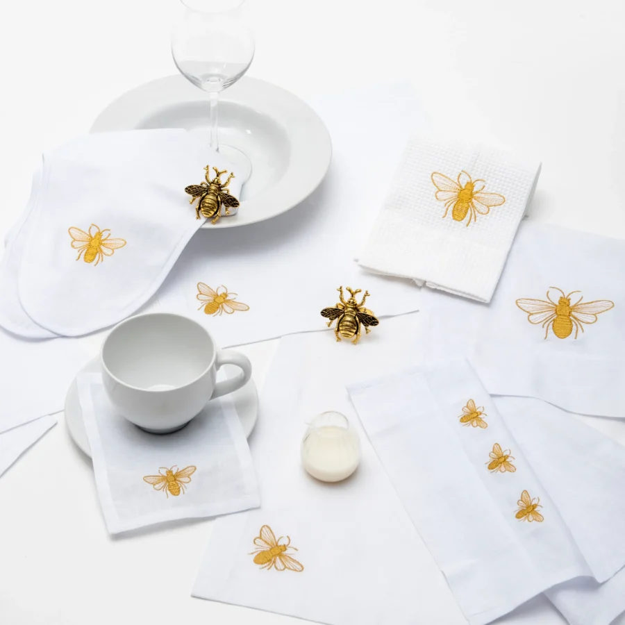 Queen Bee Placemat and Napkin Set - Image 2