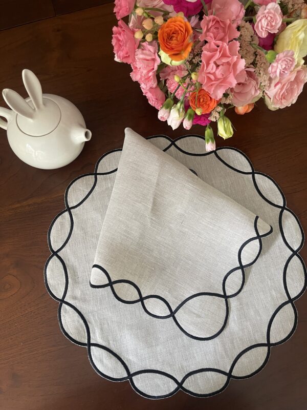 Natural & Black Stella Placemat and Napkin Set