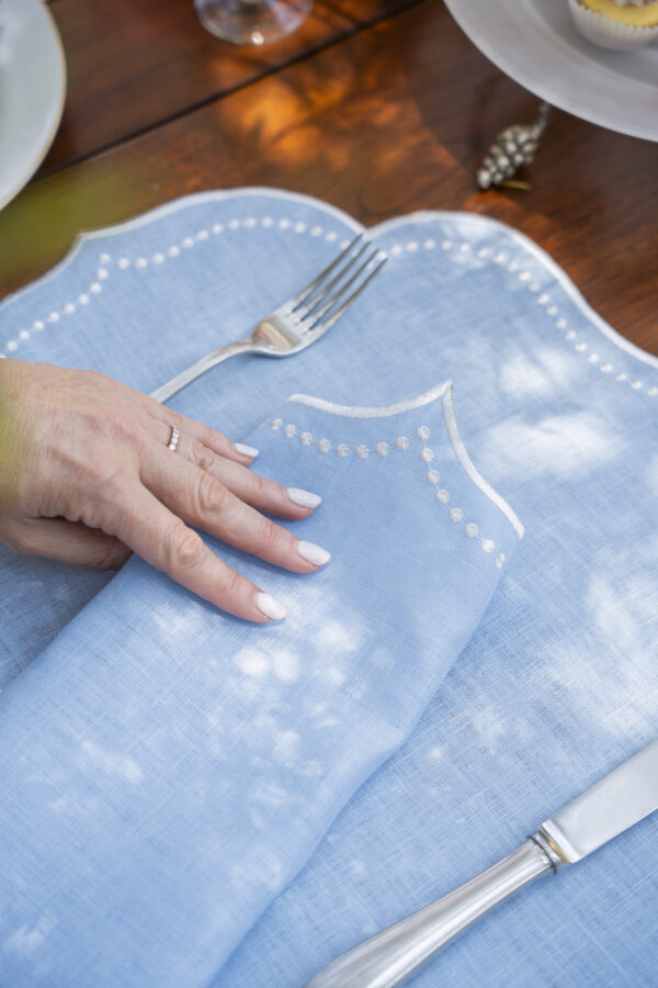 Light Blue & Off White Isabella Placemat and Napkin Set