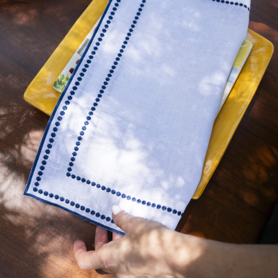 White & Blue Ivanna Napkin Set