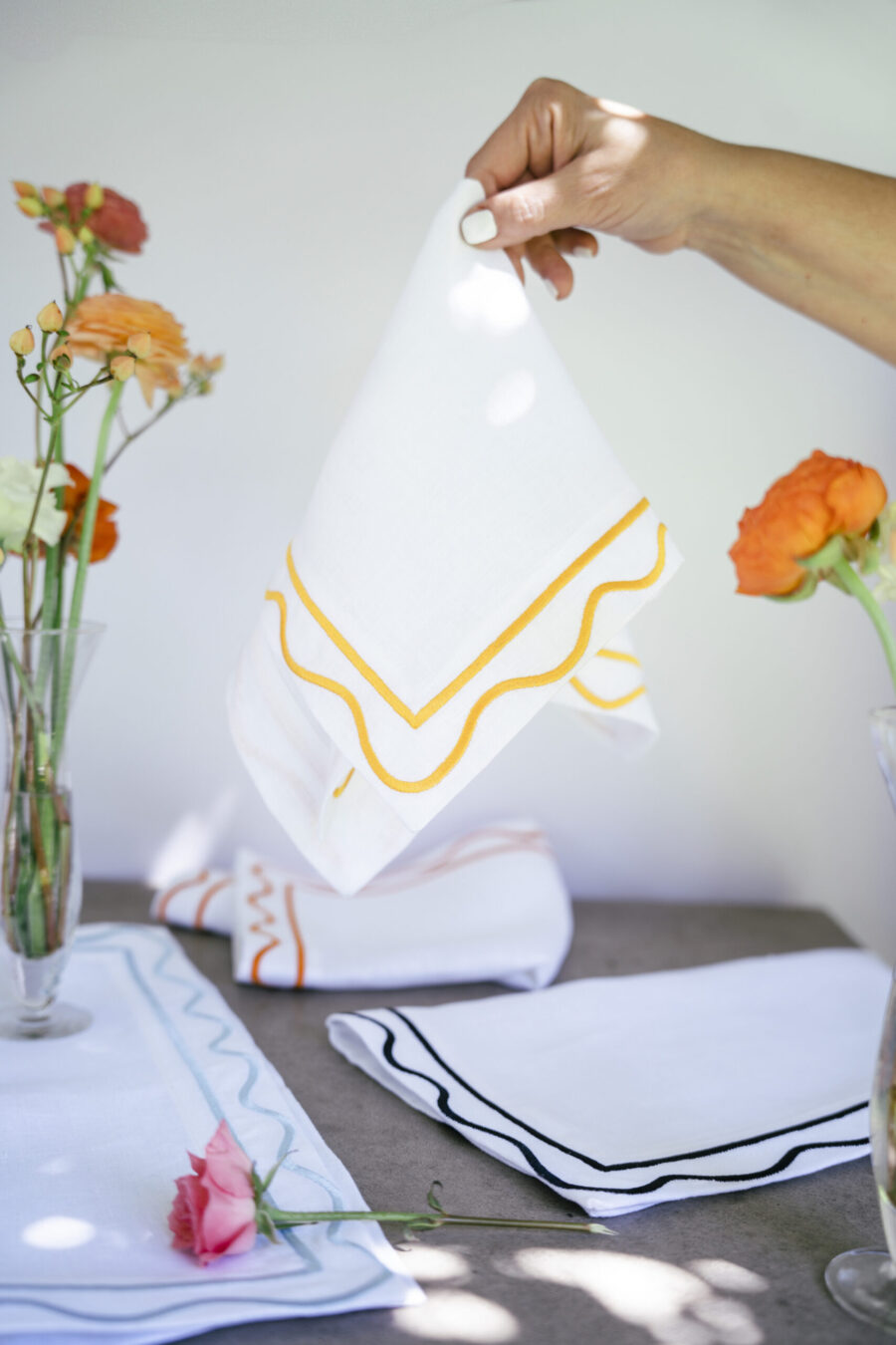 White & Light Blue Natalia Napkin Set - Image 3