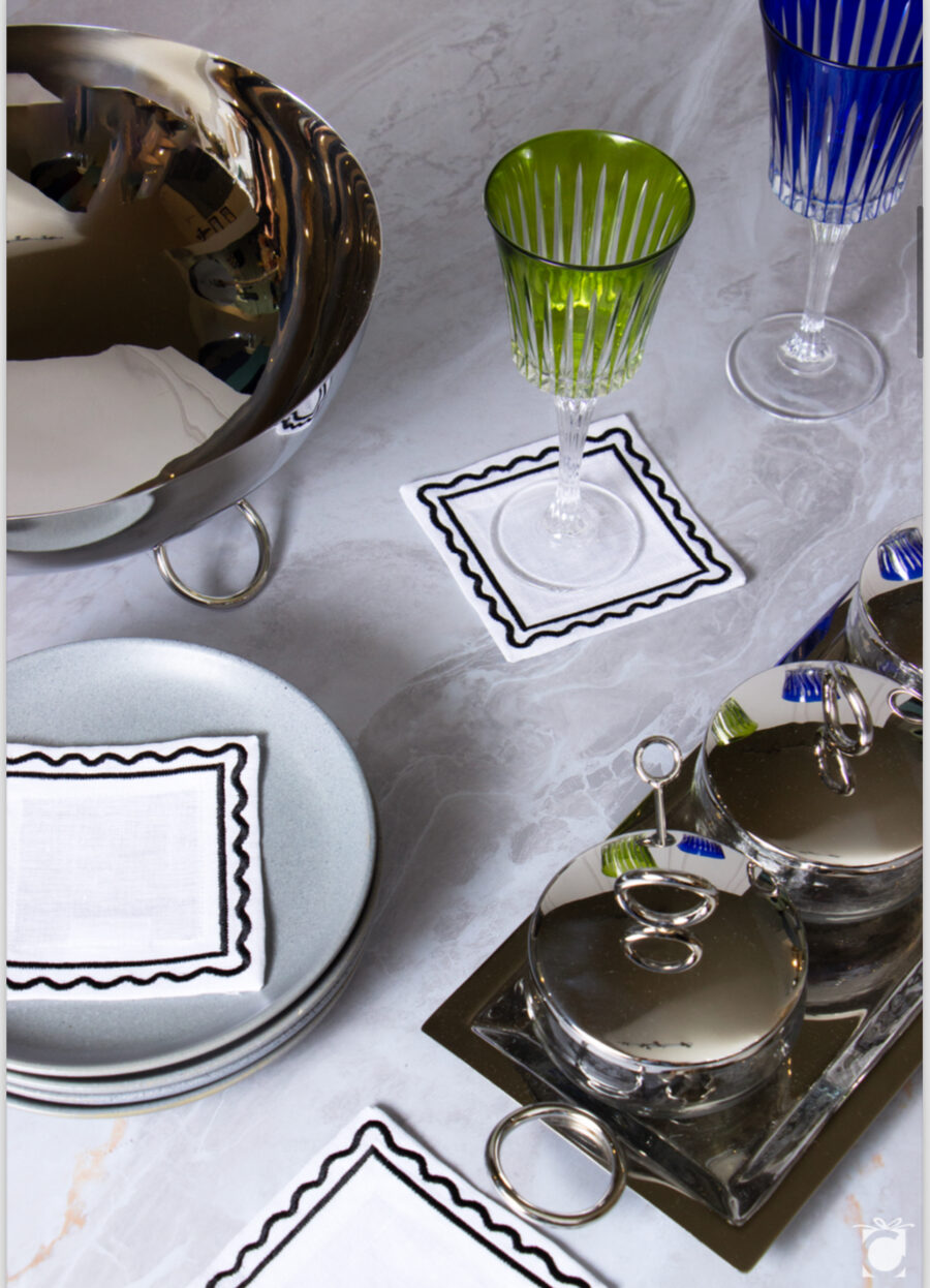 White & Black Natalia Coaster Set - Image 4