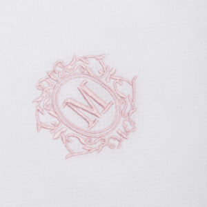 Laurel Round Bib