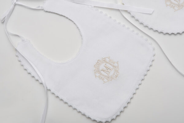 Laurel Square Bib