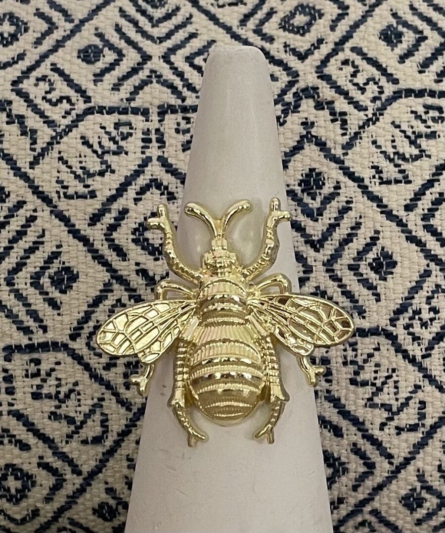 Queen Bee Napkin Rings - Image 6