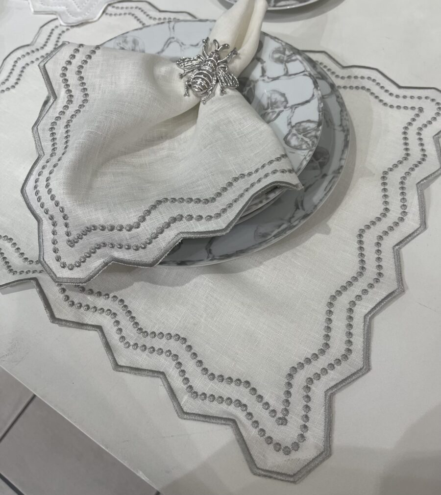 Offwhite &Light Grey Chiara Placemat and Napkin Set